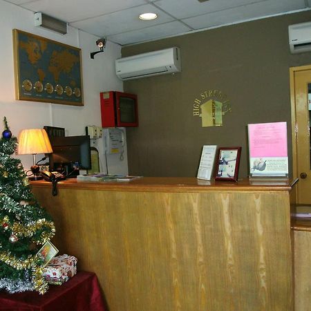 High Street Inn Кота Кинабалу Екстериор снимка